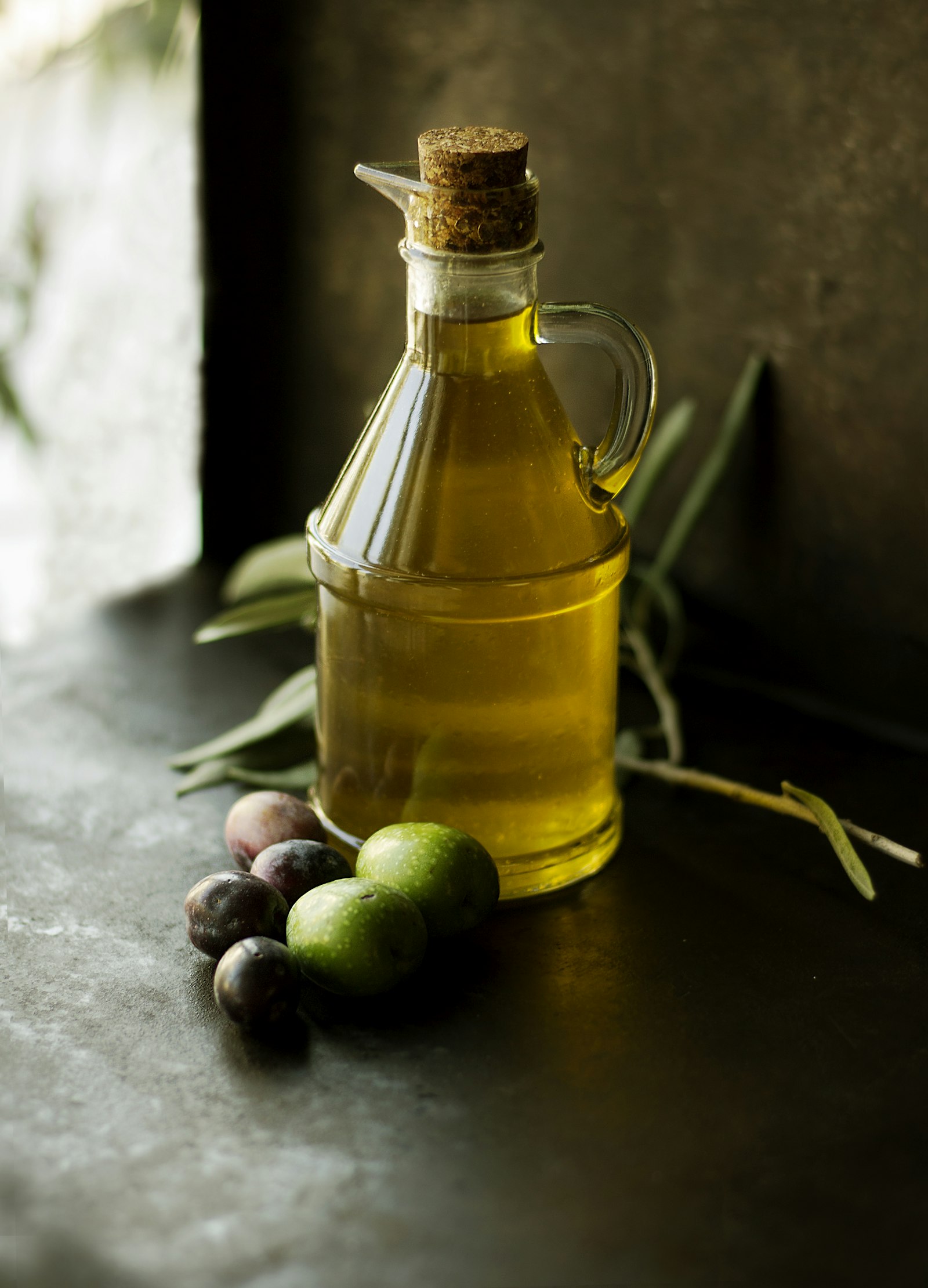 Olive oil, screening visual for liquid pouch filling — not a tested SKU